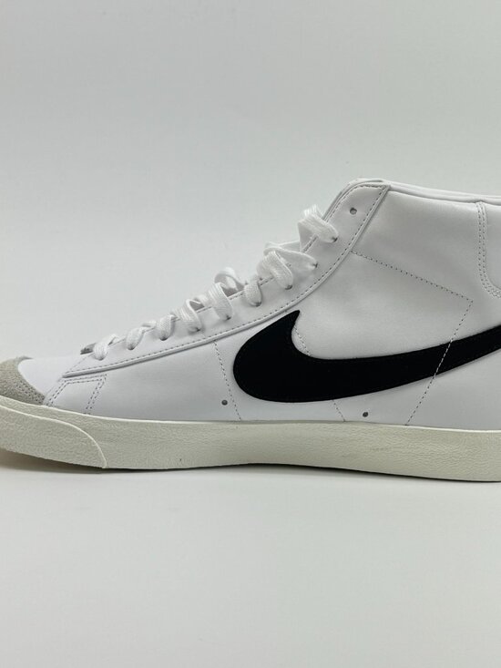 Nike Blazer Mid \'77 Vintage \'White Black\' BQ6806-100 size 13 READ main image 6